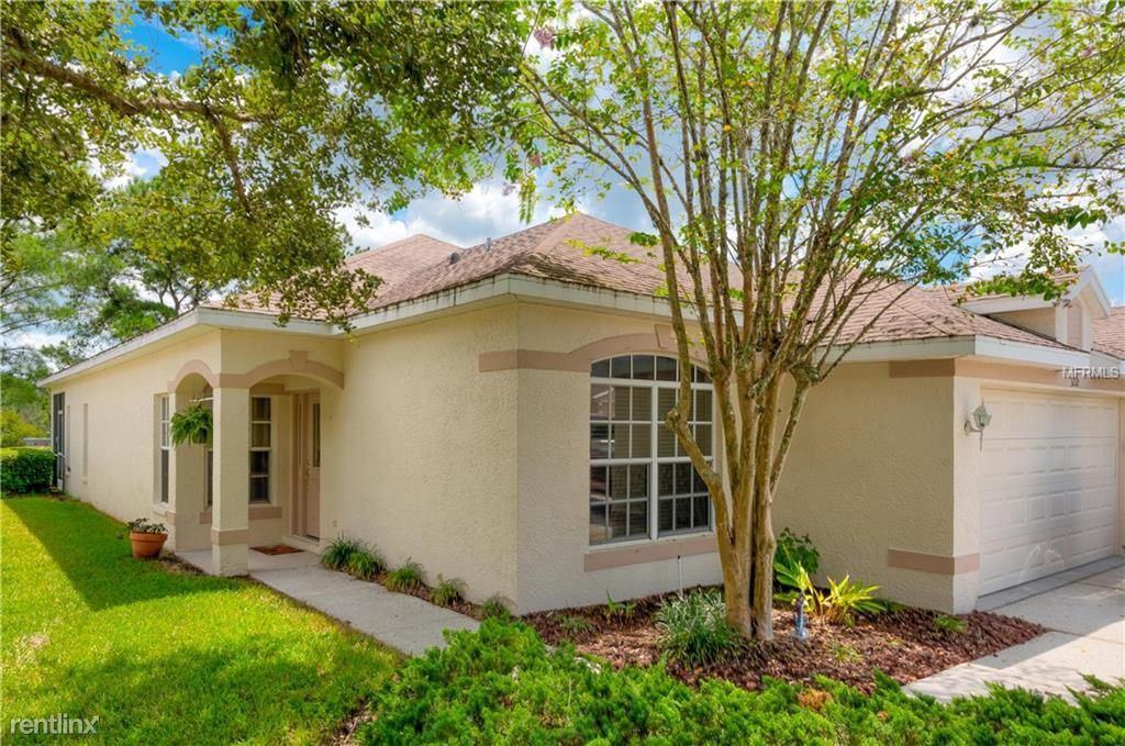 3210 Banyan Hill Ln - Photo 2 of 32