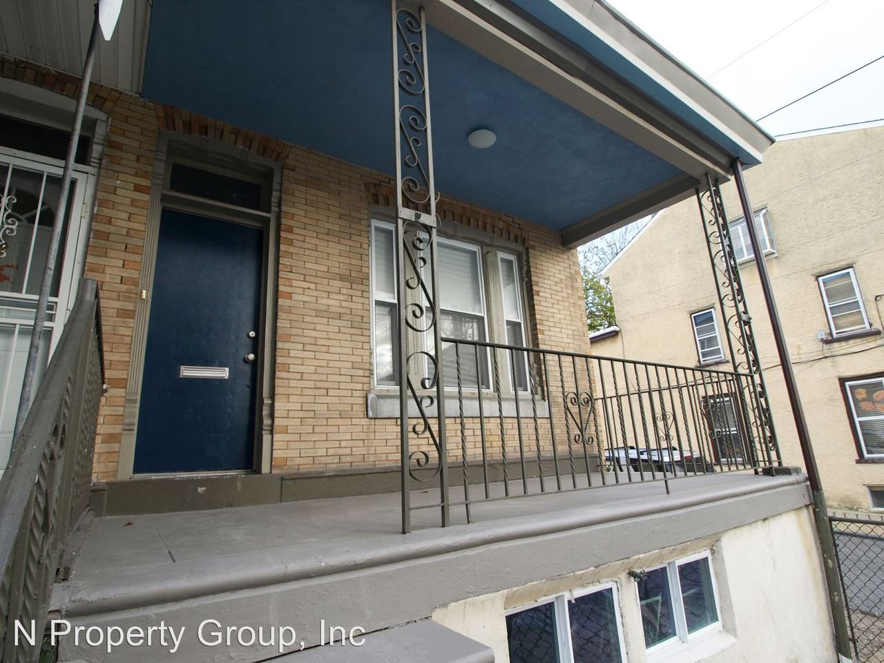 4335 Fleming St - Photo 2 of 11