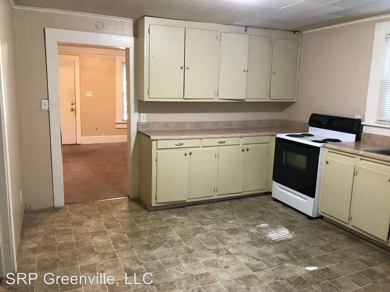 533 Arch St - Photo 2 of 10