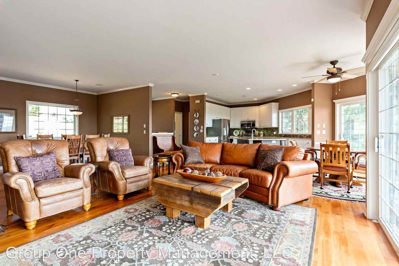 5802 W Hill Rd - Photo 3 of 24