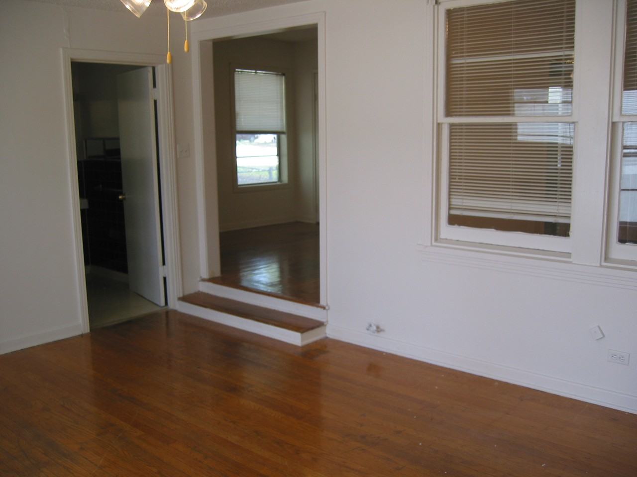 2206 Lee Hall Street - Photo 7 of 10