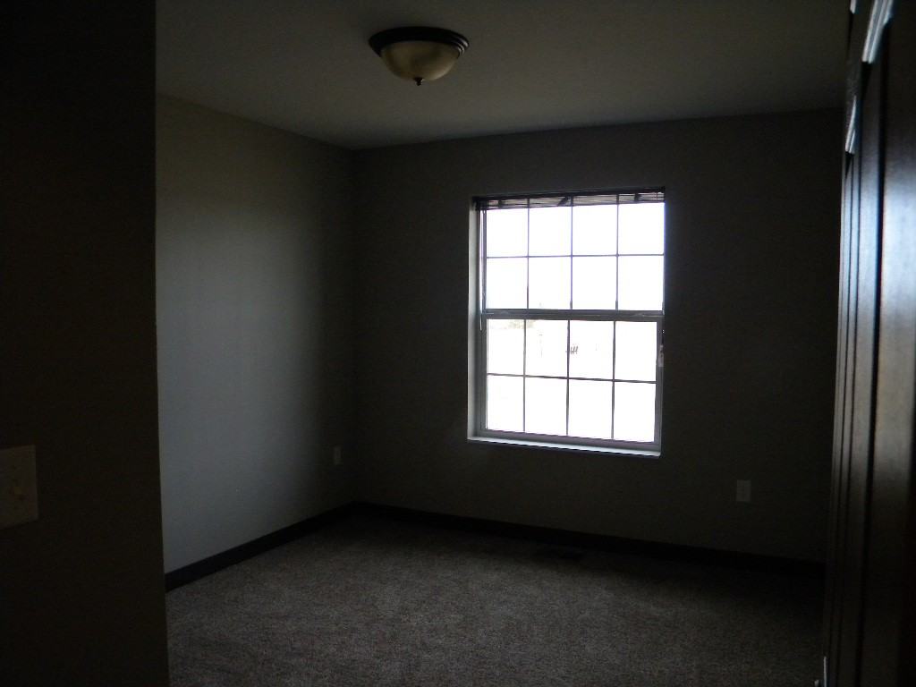 924 Coney Street West - Photo 3 of 12