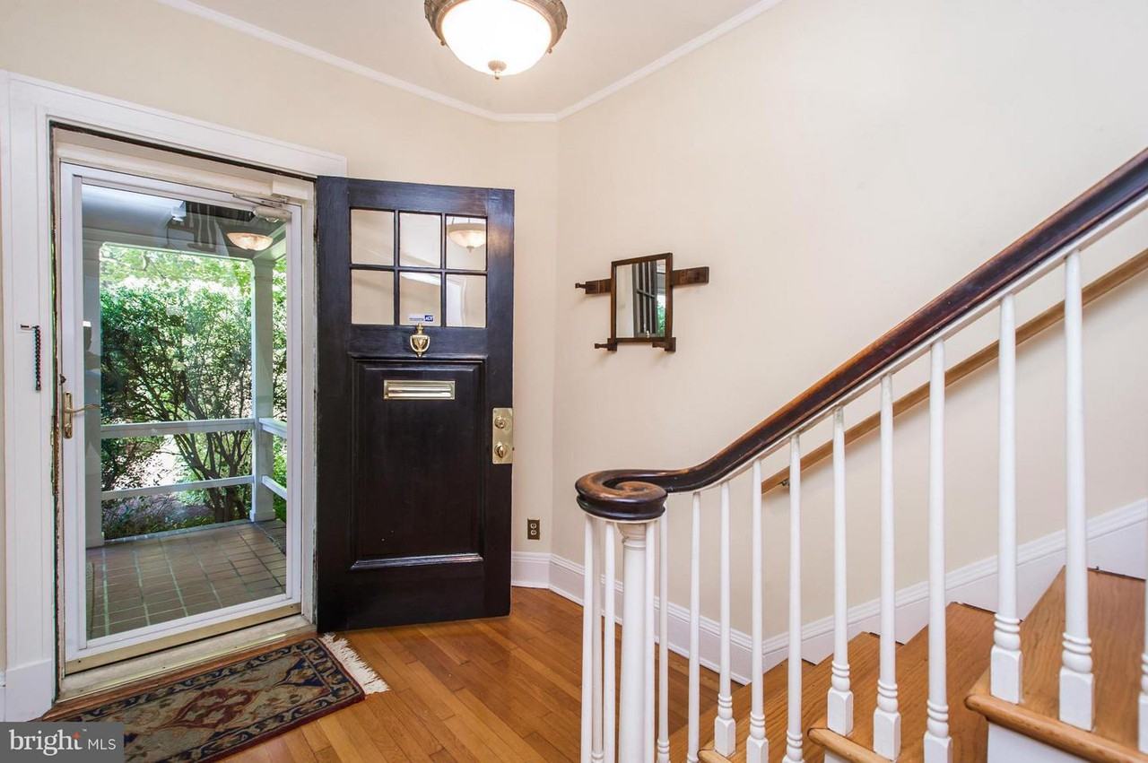 4249 Wickford Rd - Photo 3 of 25