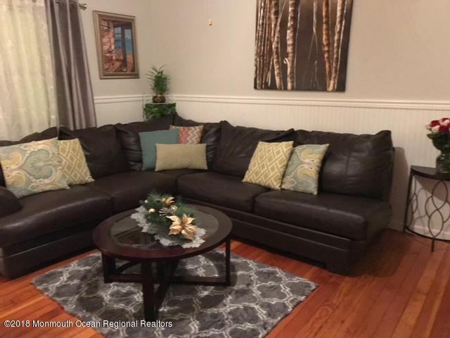 21 Dora Ave - Photo 3 of 8