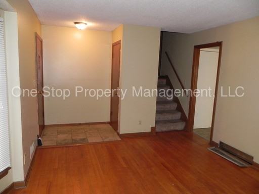 7443 E 100 Terrace - Photo 3 of 12