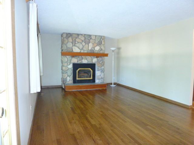 18191 Timber Ln - Photo 2 of 18