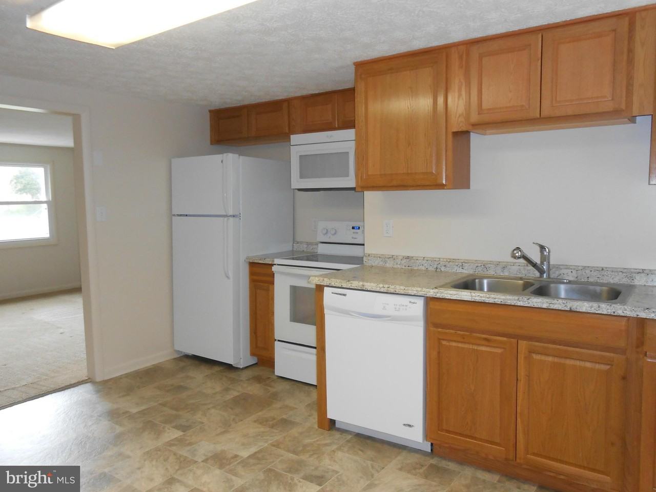 25371 Three Notch Rd - Photo 3 of 8