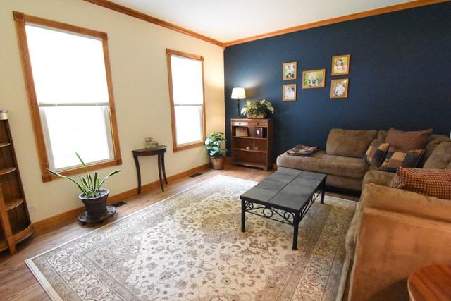 37 Hillcrest Ave - Photo 2 of 42