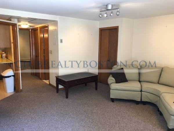 17 Central St B - Photo 2 of 6