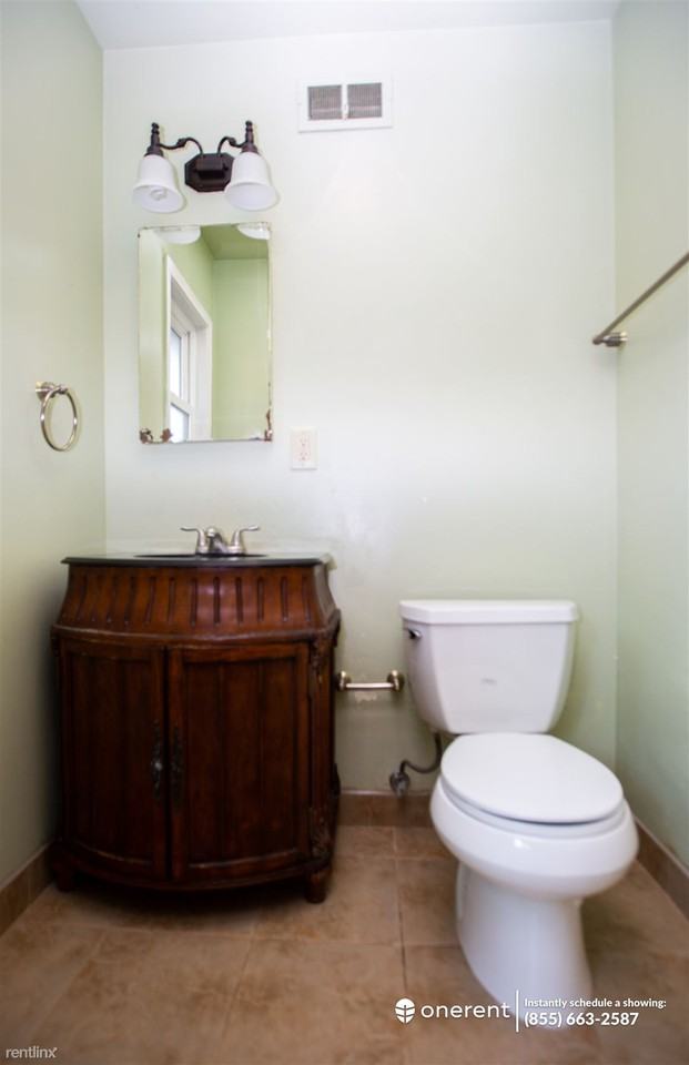 21869 Oakview Ln - Photo 3 of 19