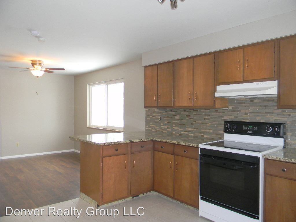 7800 S Kendall Blvd - Photo 3 of 36