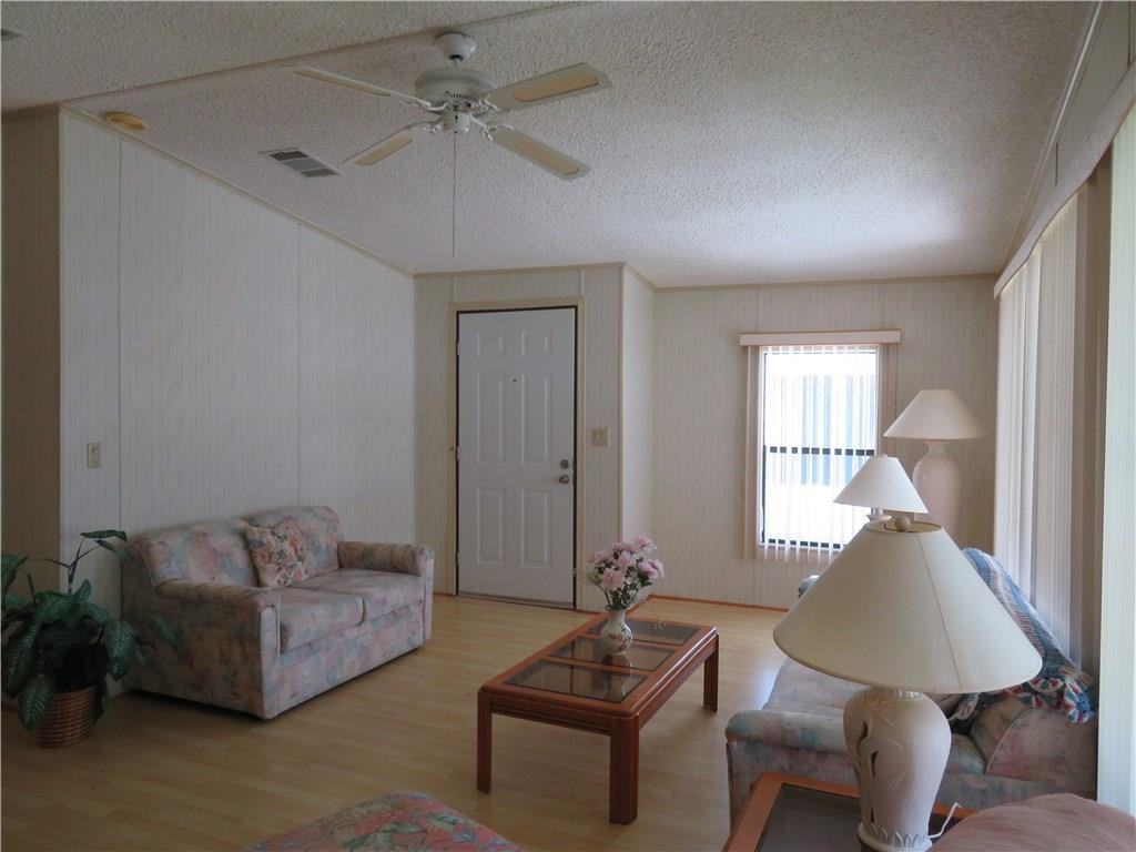 812 Lychee Dr - Photo 3 of 20