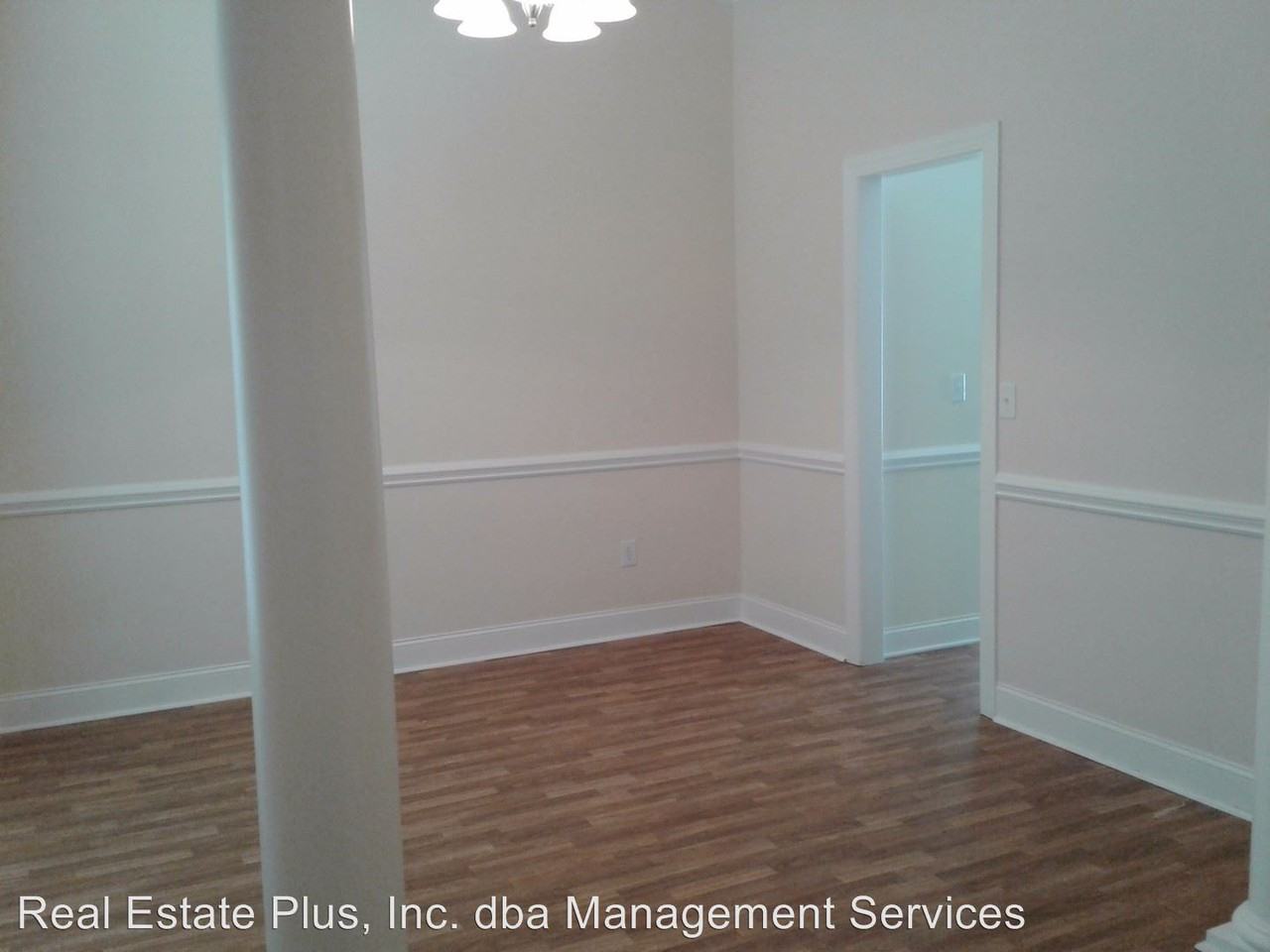 111 Jubilee Pl - Photo 2 of 34