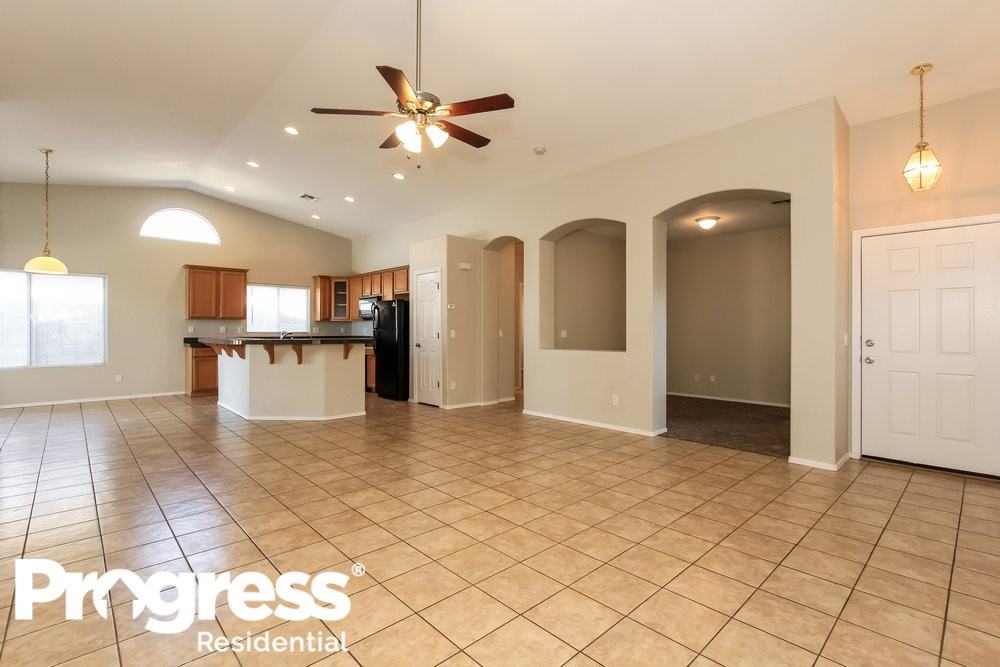 126 N 116th Ln - Photo 2 of 15