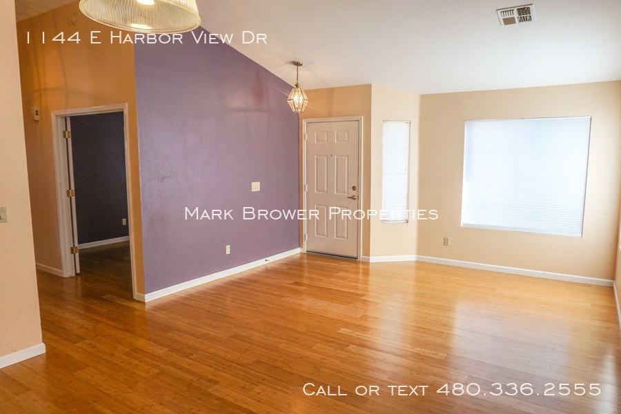 1144 E Harbor View Dr - Photo 2 of 15