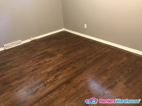 6140 Buena Vista St - Photo 3 of 8