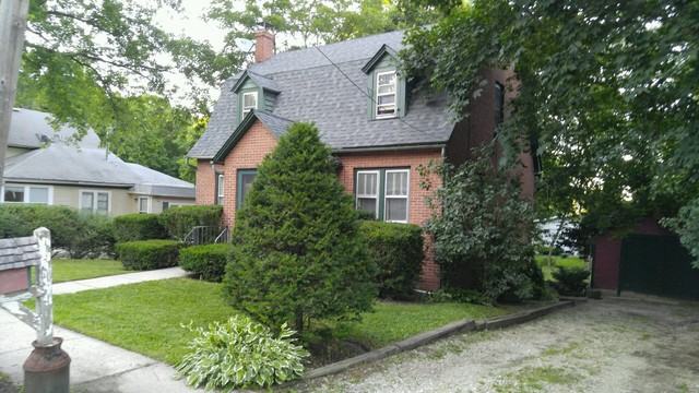 10110 N Main St - Photo 2 of 7