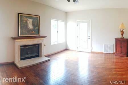 26940 Whitehorse Pl - Photo 2 of 18