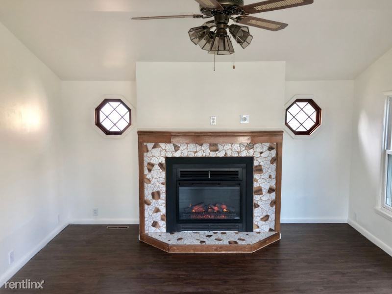 58 Wilmington Ave - Photo 3 of 13