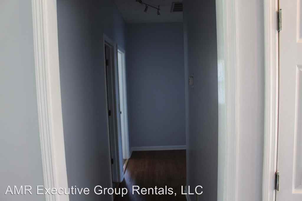 107 Lee Rd - Photo 3 of 19