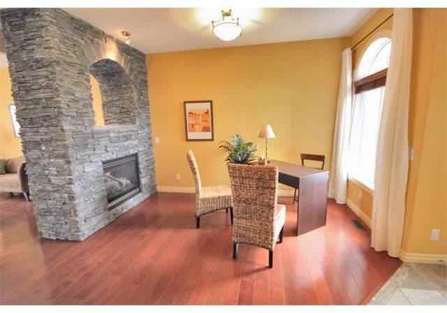 80 Wentworth Crescent SW - Photo 3 of 49