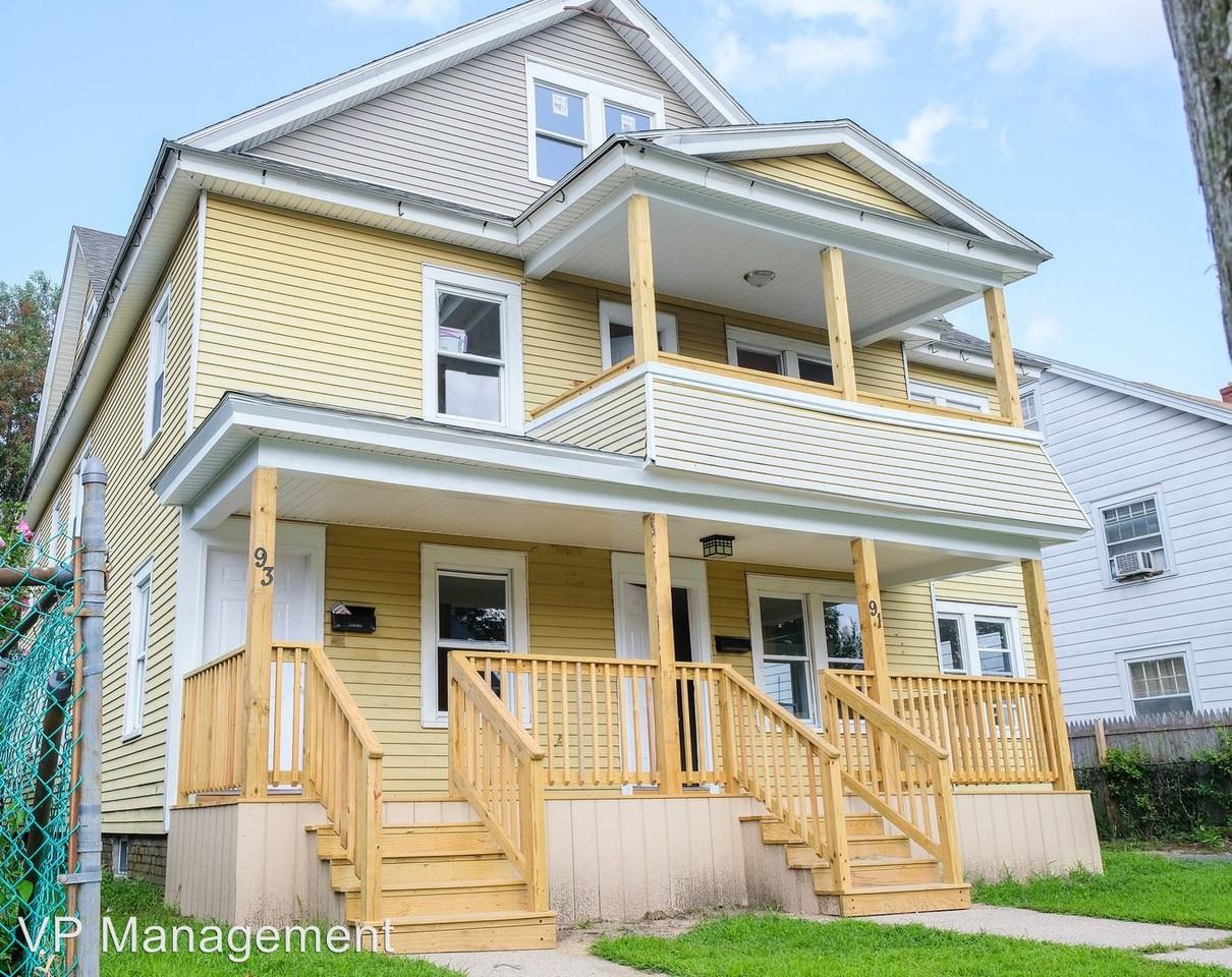 91 Knollwood St #93 - Photo 2 of 18