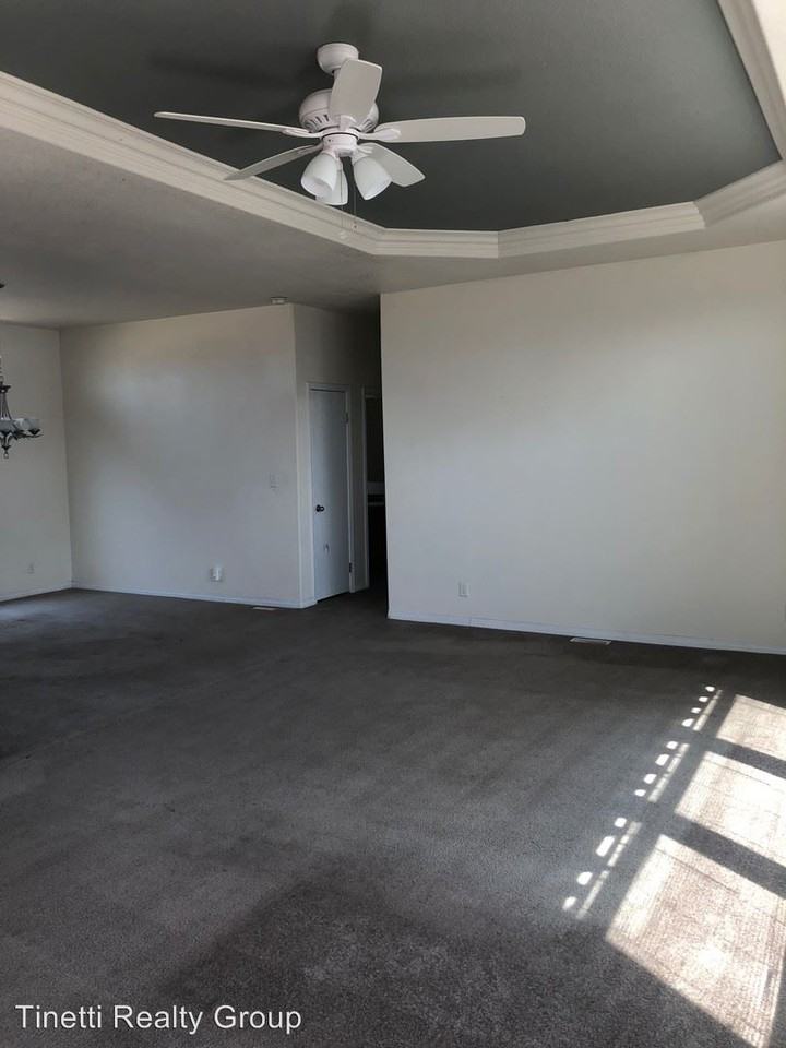 6691 G St - Photo 3 of 9