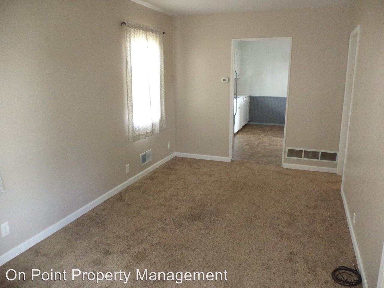 109 Spring St - Photo 2 of 19