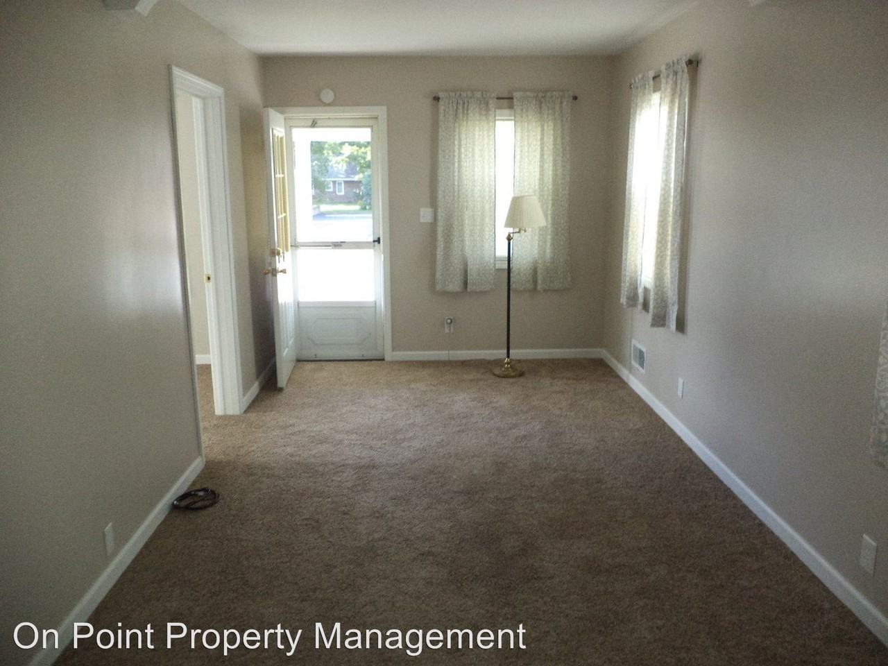109 Spring St - Photo 3 of 19