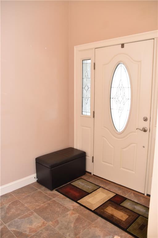 315 Old River Rd - Photo 2 of 23