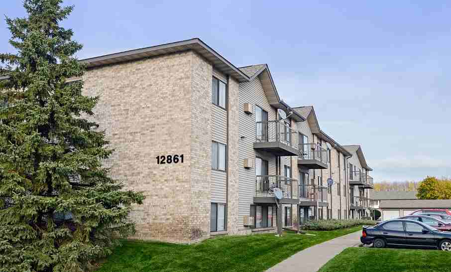 12861 Central Avenue NE - Photo 2 of 29