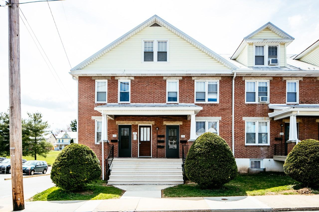Green Street Crossing - Photo 3 of 4