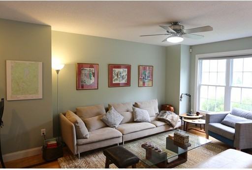 10 Olde Plains Hollow - Photo 3 of 13