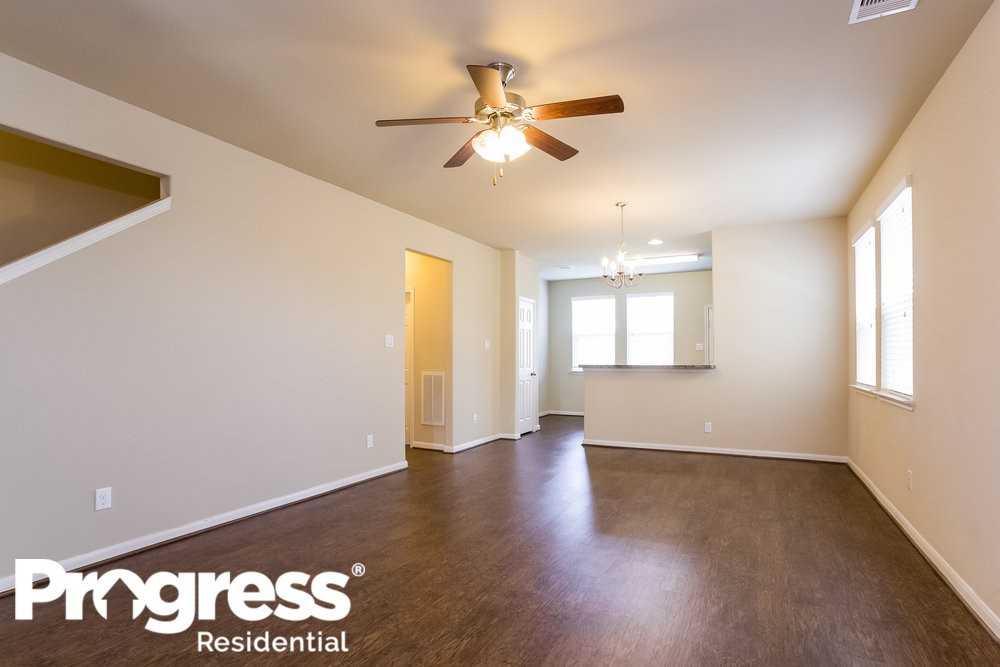 9438 Green Mills Dr - Photo 2 of 15