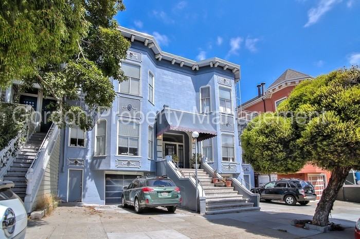 1364 Grove St - Photo 2 of 39