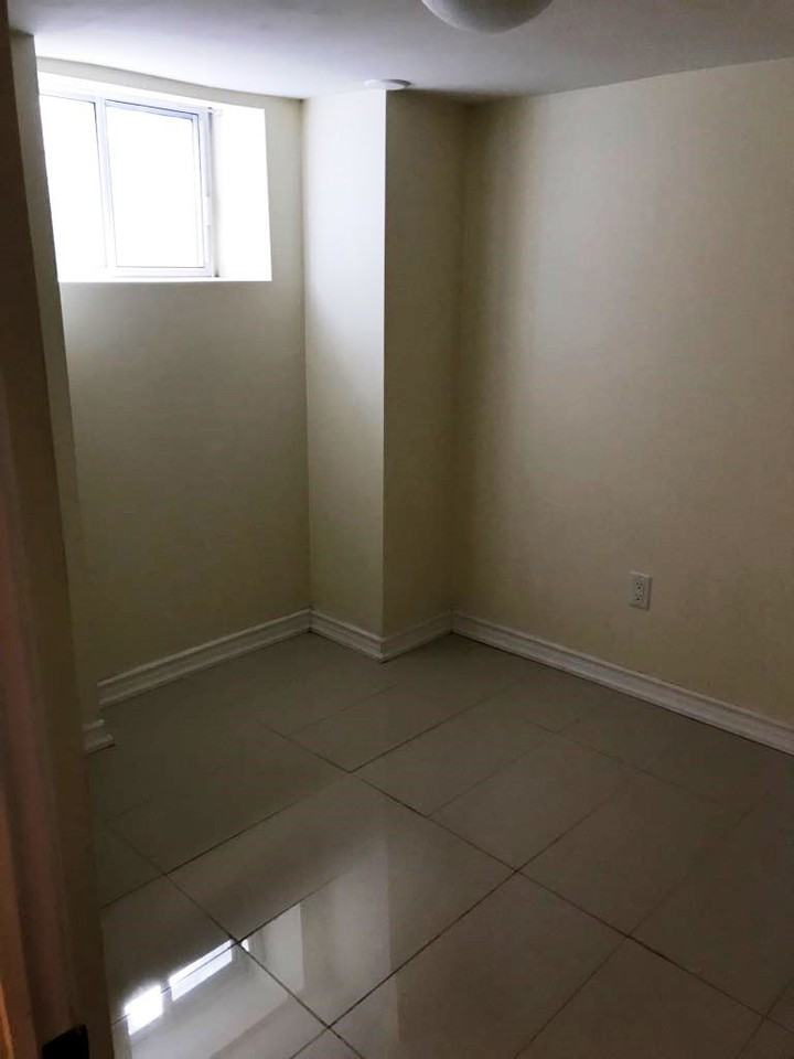 214 Oakwood Avenue - Photo 6 of 6