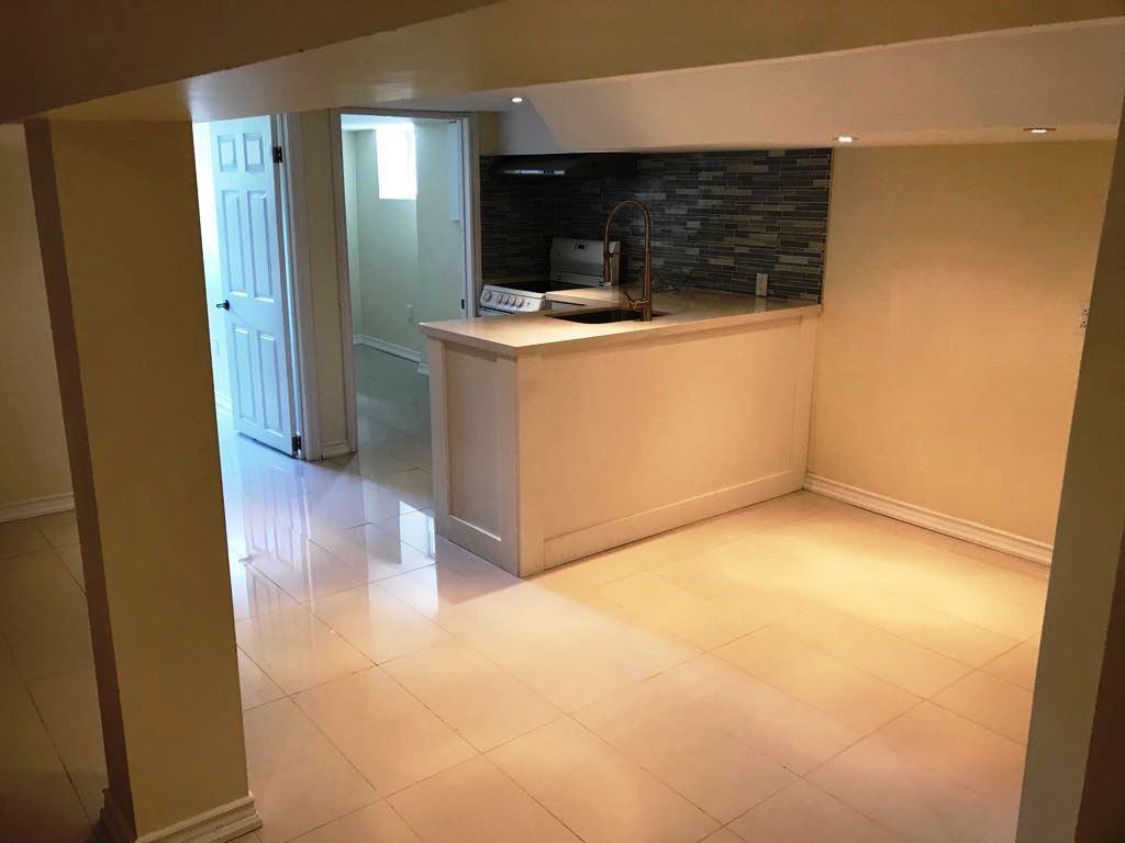 214 Oakwood Avenue - Photo 2 of 6