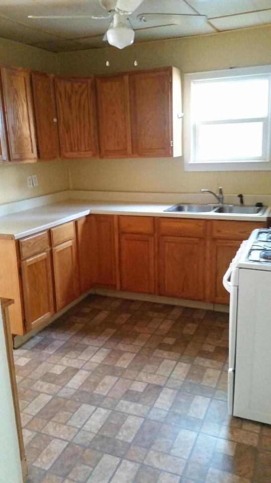 707 N 7th St - Photo 3 of 7