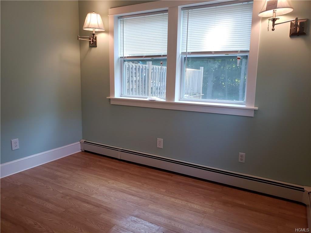 37 Bailey Rd - Photo 2 of 7