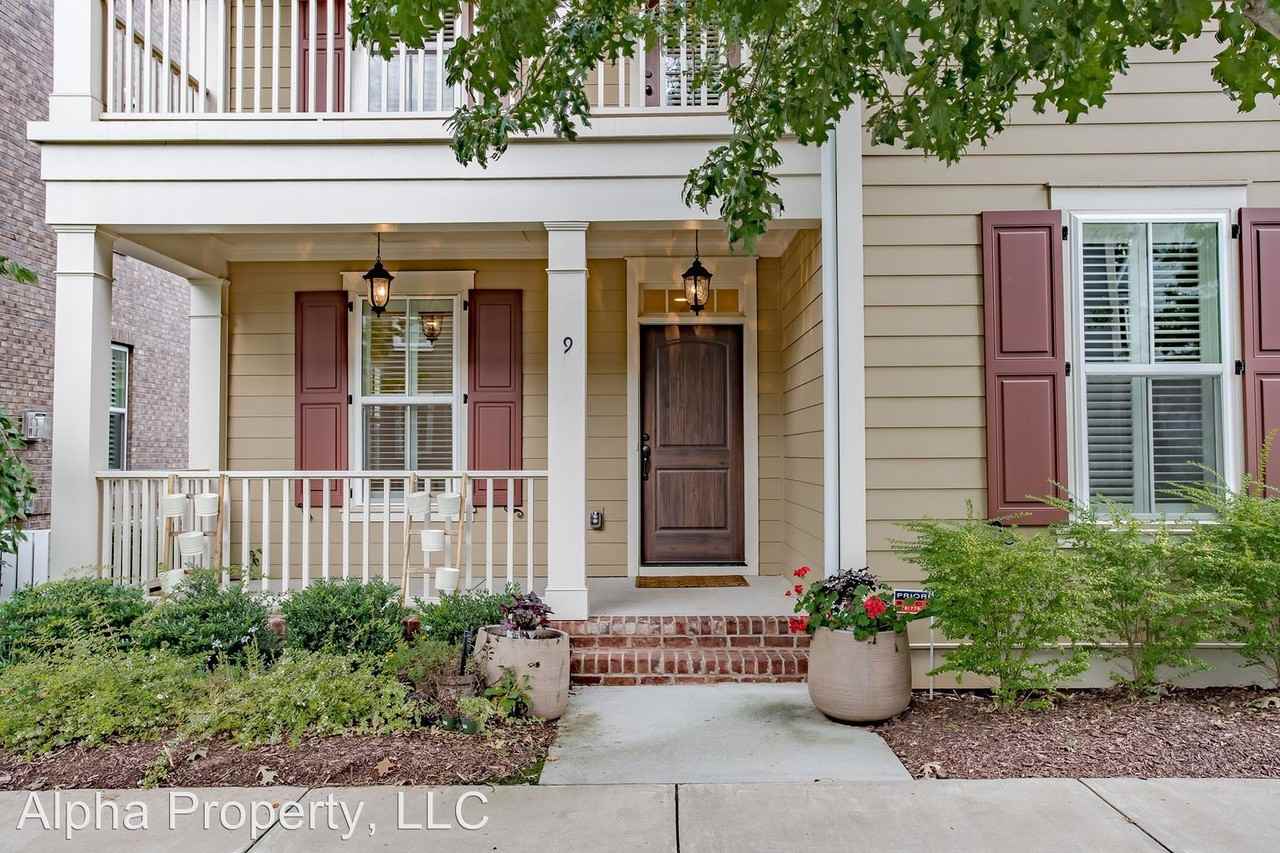 9 Hollingsworth Dr - Photo 3 of 35