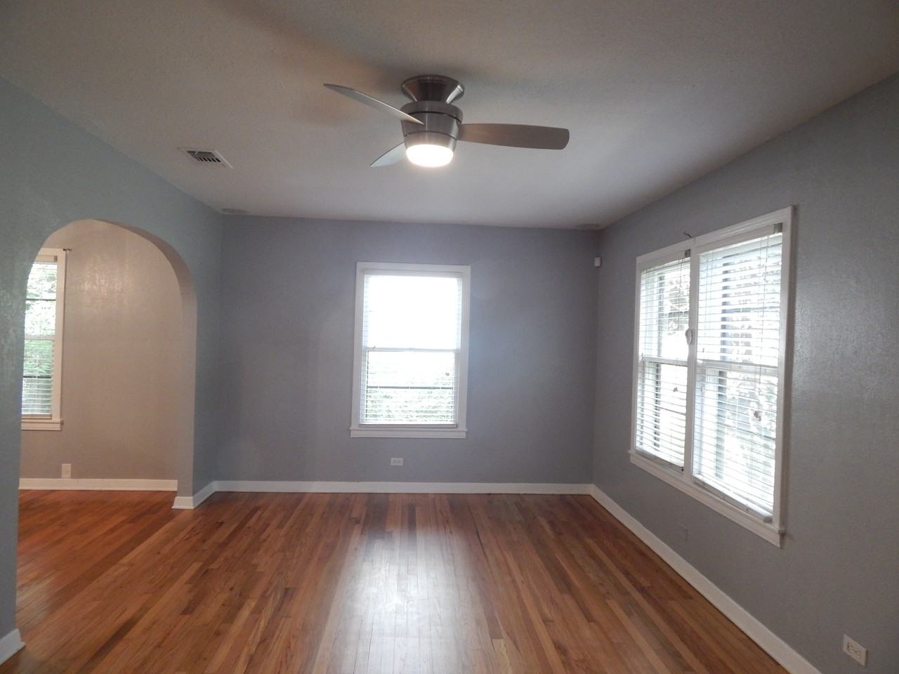 406 W Hermine Blvd - Photo 2 of 17