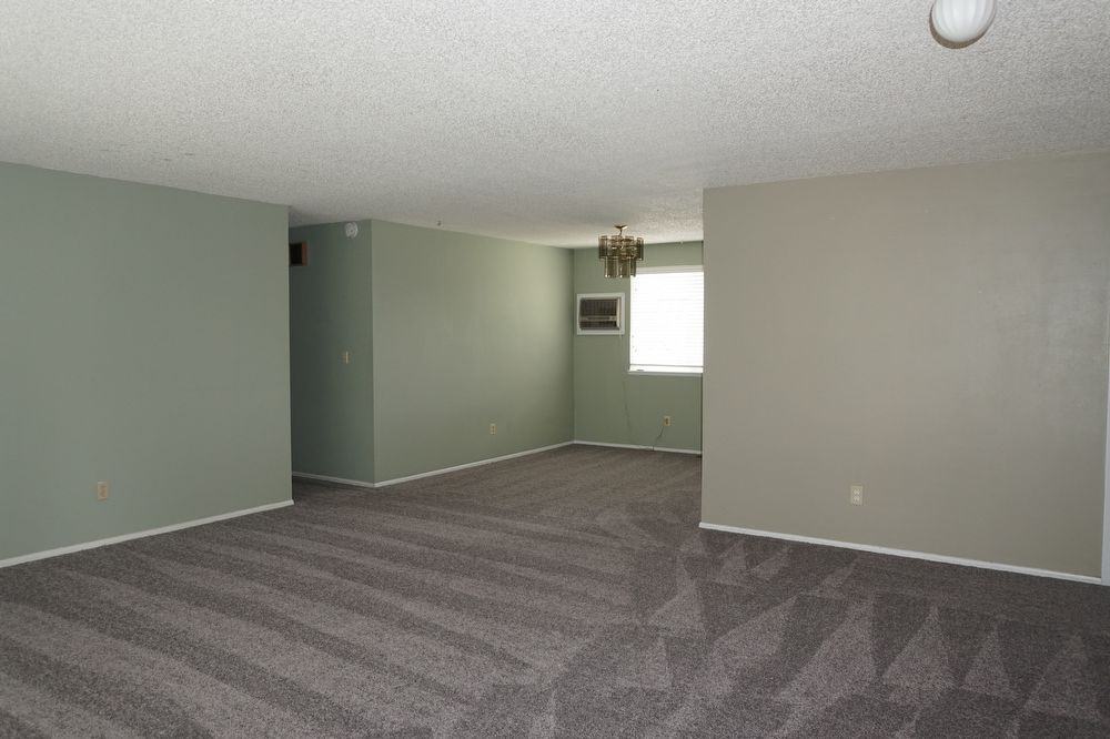 3176 S Fraser St - Photo 2 of 13