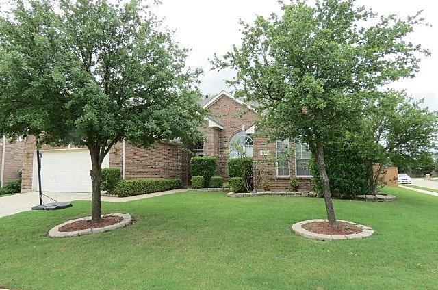 1221 Old Oak Trail - Photo 2 of 19