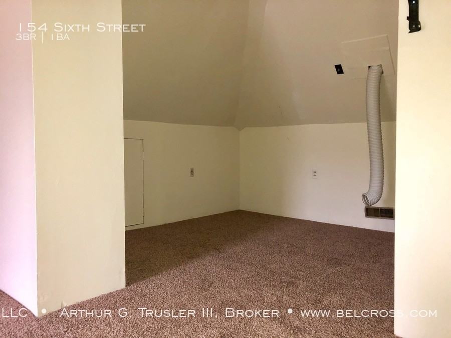 154 6th St - Photo 3 of 7