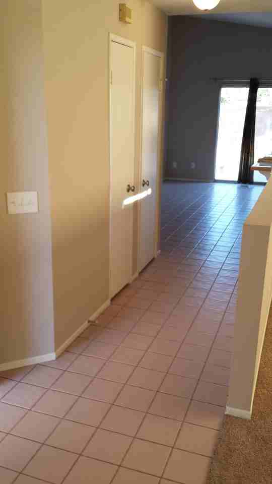 659 Carmen Dr - Photo 2 of 9