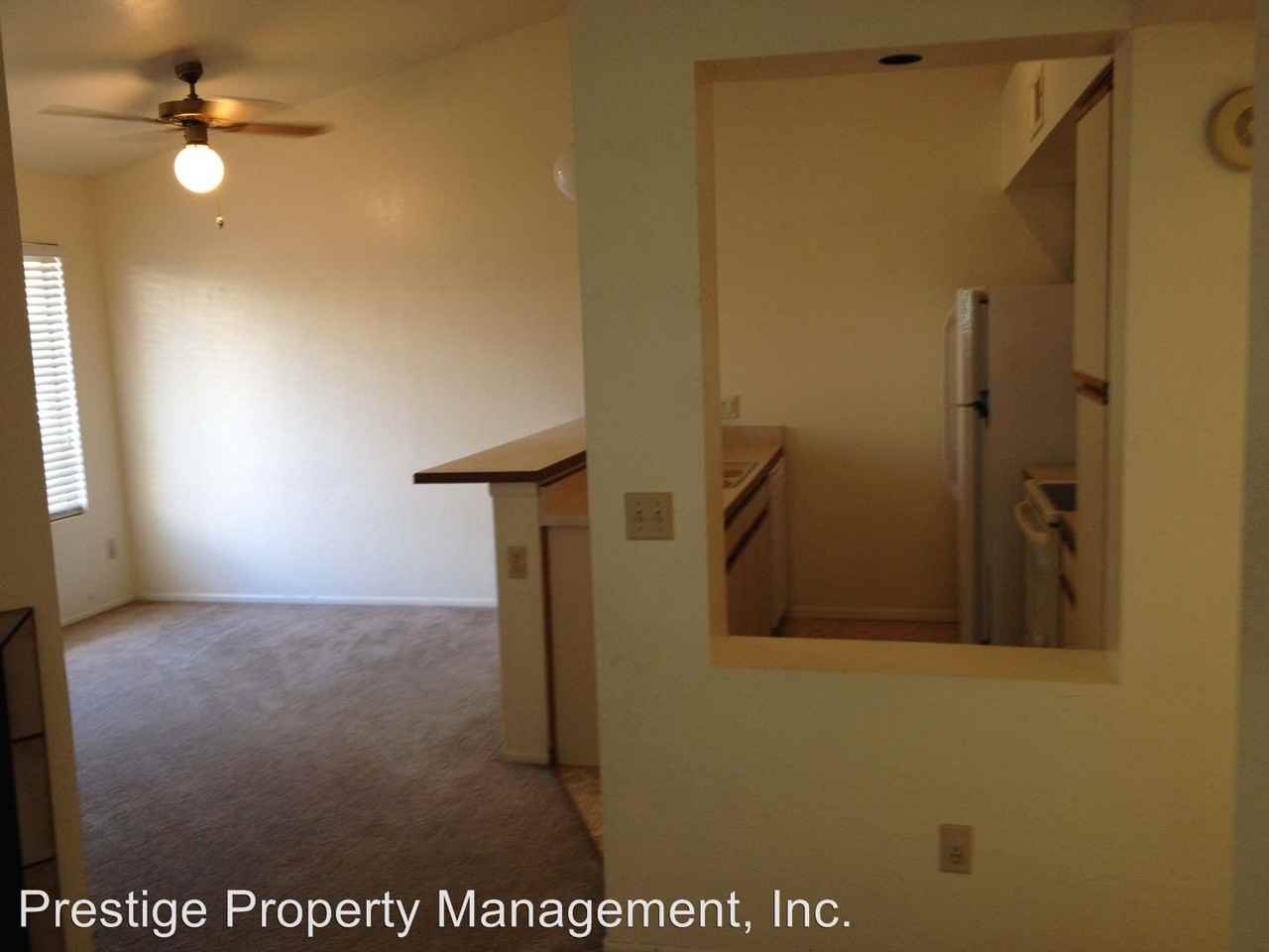 3205 1722 W. Parkwood Lane - Photo 3 of 9