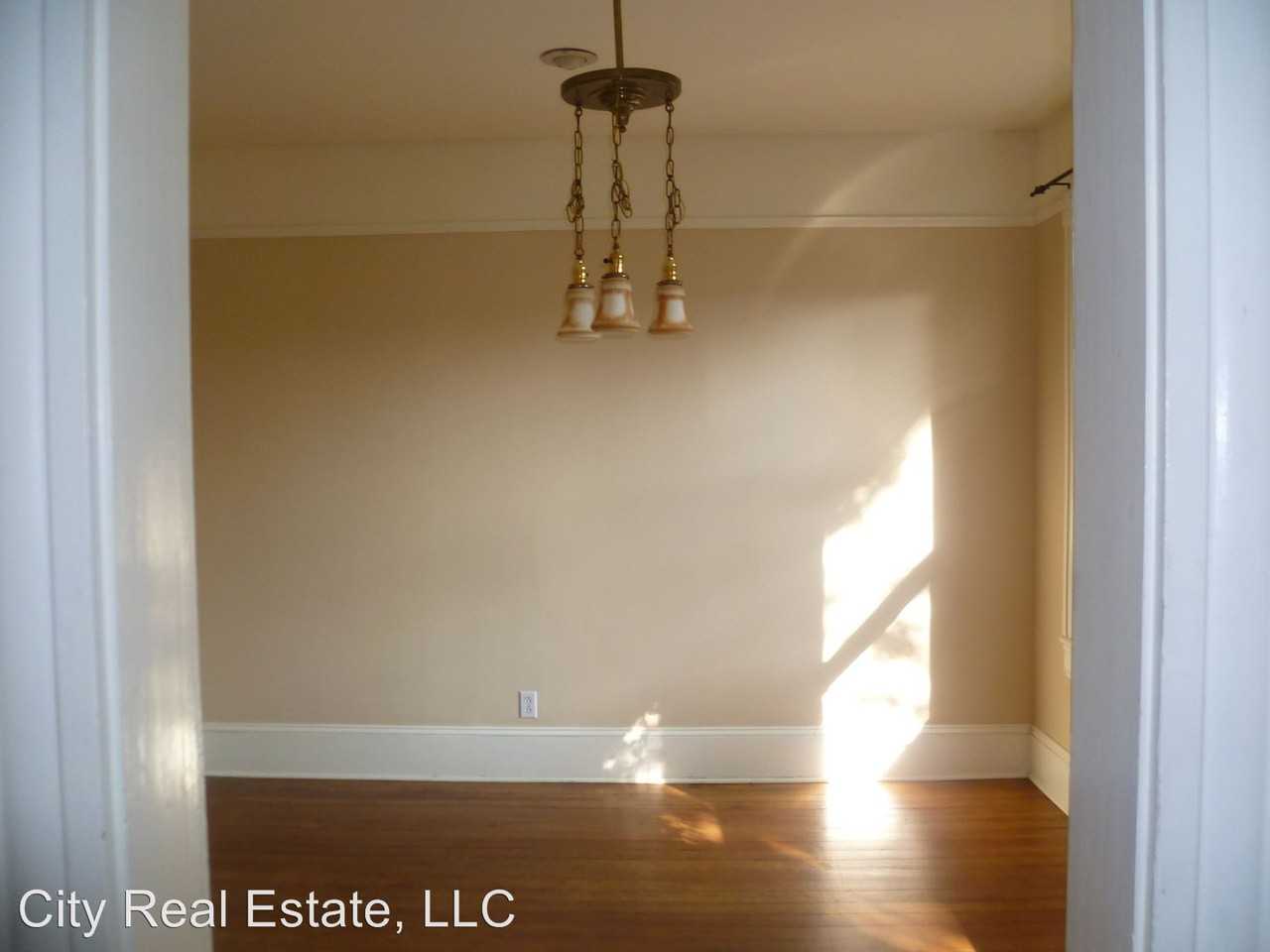 39 Bartlett St - Photo 3 of 18