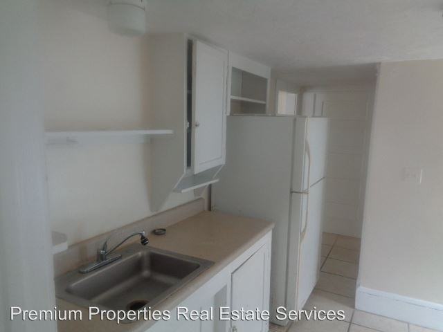 307 S Grandview Ave - Photo 2 of 8