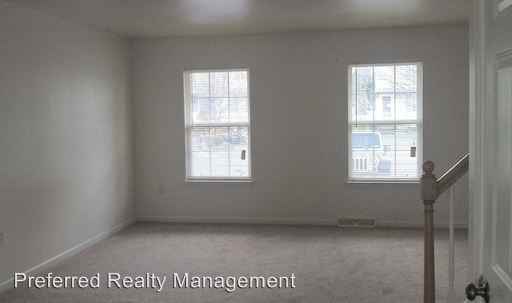 327 Wild Cherry Ln - Photo 3 of 8