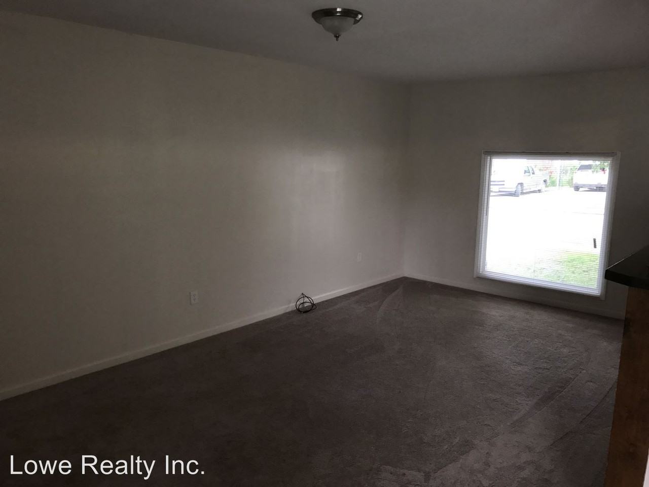 707 N 5th St - Photo 2 of 8